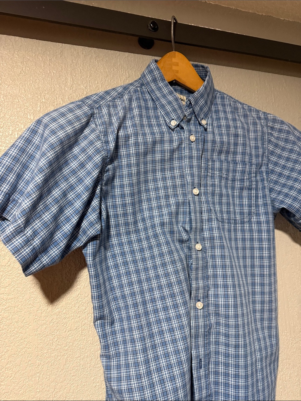Wrangler Light Blue Plaid Short-Sleeve Button-Down Shirt